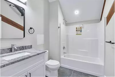 72 Kendrick Avenue, Woonsocket, RI 02895 - Photo 5