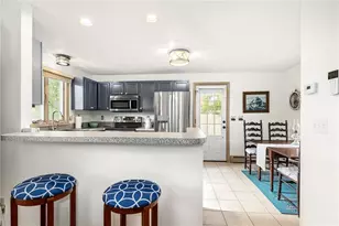 66 Islington Ave, Portsmouth, RI 02871 - Photo 7