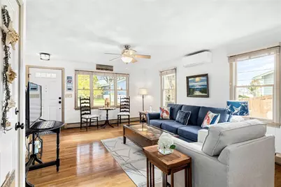 66 Islington Avenue, Portsmouth, RI 02871 - Photo 5