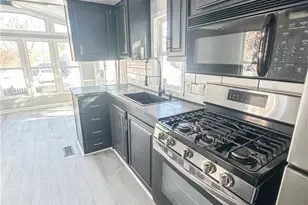 245 Manton St, Pawtucket, RI 02861 - Photo 17