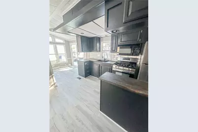 245 Manton Street, Pawtucket, RI 02861 - Photo 7