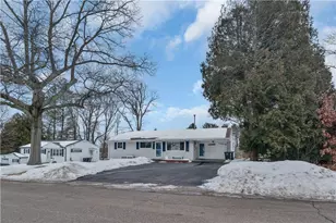 22 Rawlinson Dr, Coventry, RI 02816 - Photo 27