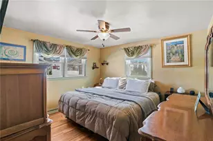 78 Villa Ave, Cranston, RI 02905 - Photo 15