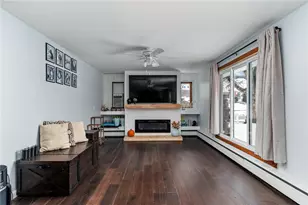 42 Woodland Dr, West Warwick, RI 02893 - Photo 3