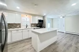 135 S Pierce Rd, East Greenwich, RI 02818 - Photo 15