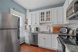 12 Catherine St, Newport, RI 02840 - Photo 7