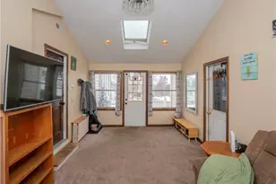 22 Maple Dr, Portsmouth, RI 02871 - Photo 21