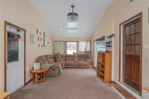 22 Maple Dr, Portsmouth, RI 02871 - Photo 19