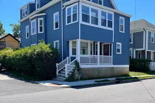 41 Merton Rd, Newport, RI 02840 - Photo 1