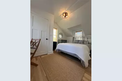 21 Connection Street, Newport, RI 02840 - Photo 17