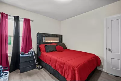 35 Laurel Street, Pawtucket, RI 02860 - Photo 9