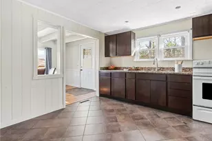 281 Richardson Rd, Coventry, RI 02816 - Photo 5