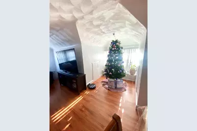 116 Warwick Road #2nd, Pawtucket, RI 02861 - Photo 9