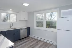 109 Haskins Ave, Tiverton, RI 02878 - Photo 7