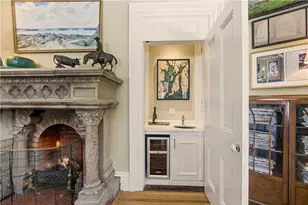 1 Ichabod Ln, Middletown, RI 02842 - Photo 9