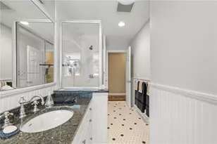 214 Meshanticut Valley Pkwy, Cranston, RI 02920 - Photo 27