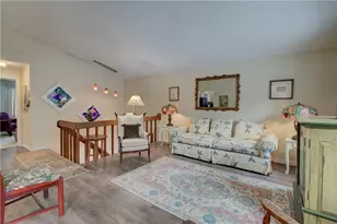 11 Elm Dr, North Kingstown, RI 02852 - Photo 3