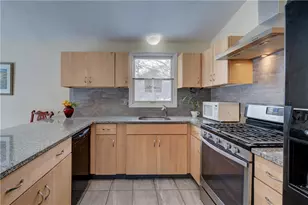 11 Elm Dr, North Kingstown, RI 02852 - Photo 11