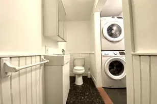 32 McAllister St, Newport, RI 02840 - Photo 15