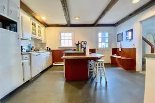 32 McAllister St, Newport, RI 02840 - Photo 7