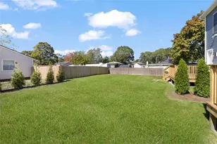 79 Pinehurst Ave, Warwick, RI 02889 - Photo 43