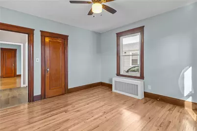 647 Pleasant Valley Parkway, Providence, RI 02908 - Photo 13