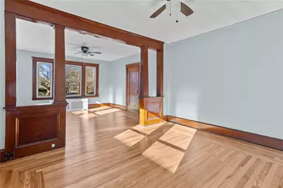 647 Pleasant Valley Parkway, Providence, RI 02908 - Photo 5