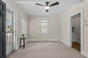 14 Pearl St, East Greenwich, RI 02818 - Photo 7