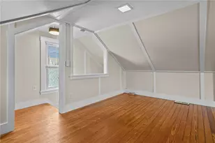 14 Pearl St, East Greenwich, RI 02818 - Photo 27