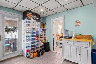 29 Buchanan St, Johnston, RI 02919 - Photo 29