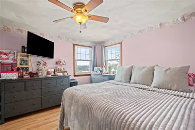 29 Buchanan Street, Johnston, RI 02919 - Photo 19