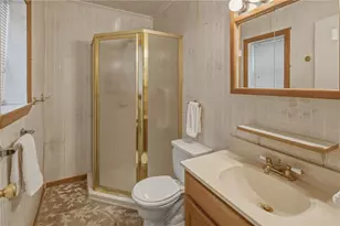 131 Columbia St, South Kingstown, RI 02879 - Photo 33