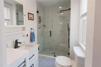 131 Broadway #2, Newport, RI 02840 - Photo 13