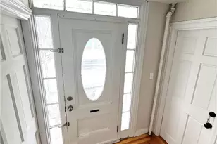 89 Armistice Blvd, Pawtucket, RI 02860 - Photo 15