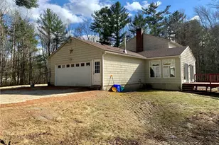 37 Anan Wade Rd, Glocester, RI 02857 - Photo 3