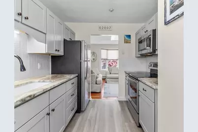 30 Brown Street #4, Narragansett, RI 02882 - Photo 5