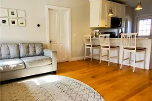 40 Simmons St, Newport, RI 02840 - Photo 3