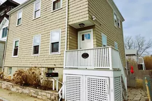 40 Simmons St, Newport, RI 02840 - Photo 19