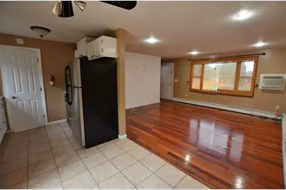 151 Willett Avenue #2, Riverside, RI 02915 - Photo 9