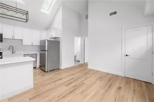 42 Fremont St, Providence, RI 02906 - Photo 7