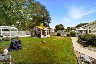 19 Beatrice Avenue, Warwick, RI 02889 - Photo 23