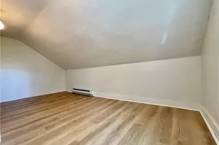 42 E Transit St, Providence, RI 02906 - Photo 17