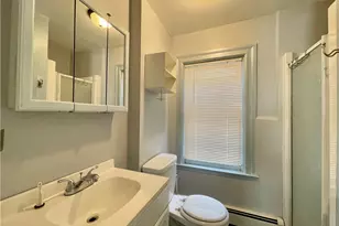 42 E Transit St, Providence, RI 02906 - Photo 15