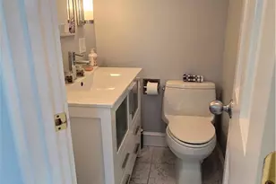 42 Kay St, Newport, RI 02840 - Photo 17