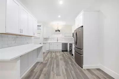 56 Sutton Street, Providence, RI 02903 - Photo 9