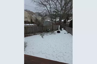 32 Longfellow Drive, Coventry, RI 02816 - Photo 9