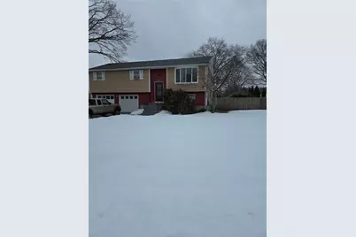 32 Longfellow Drive, Coventry, RI 02816 - Photo 3