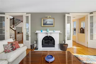 9 Hope St, Bristol, RI 02809 - Photo 15