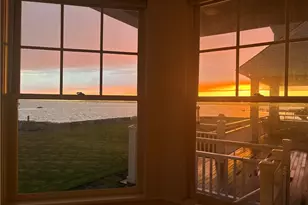 9 Hope St, Bristol, RI 02809 - Photo 35