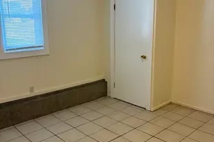 37 Wakefield St, West Warwick, RI 02893 - Photo 5